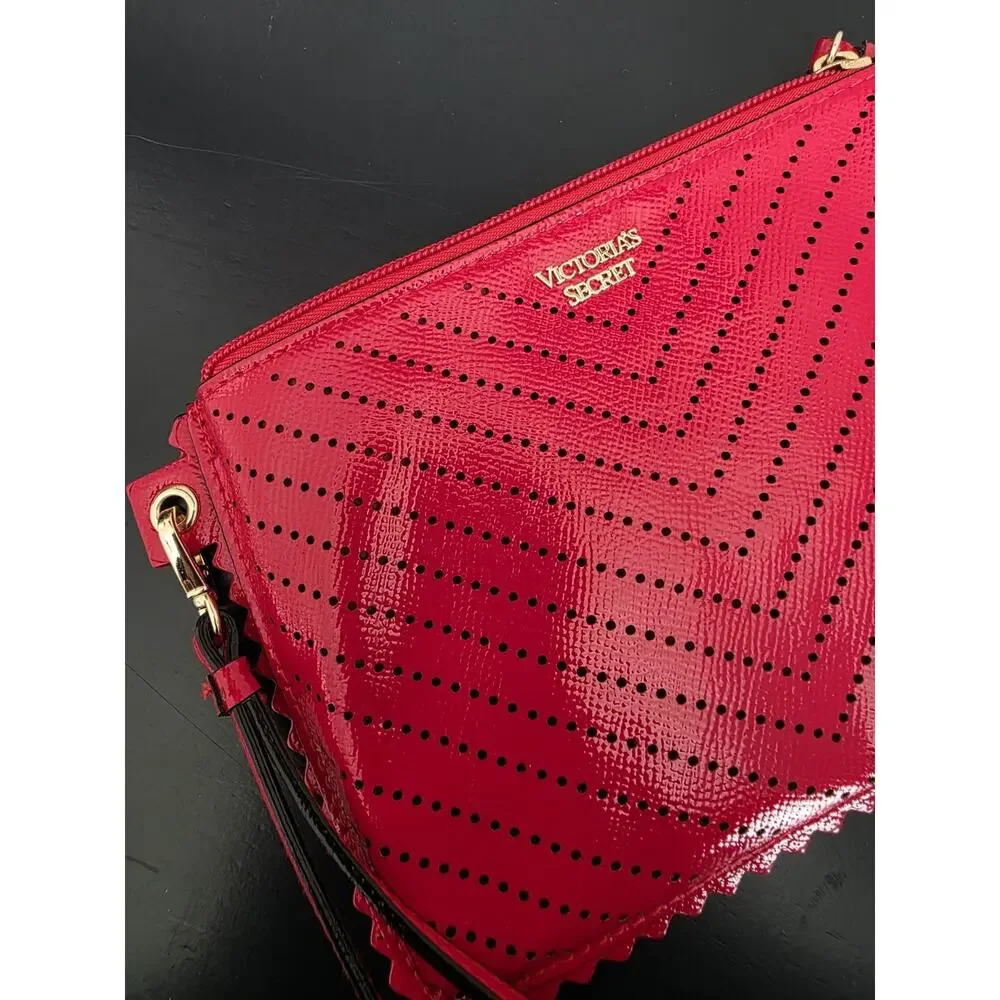 Victorias Secret Wristlet Red Clutch Purse‎ With Closure Chevron Dot Pattern